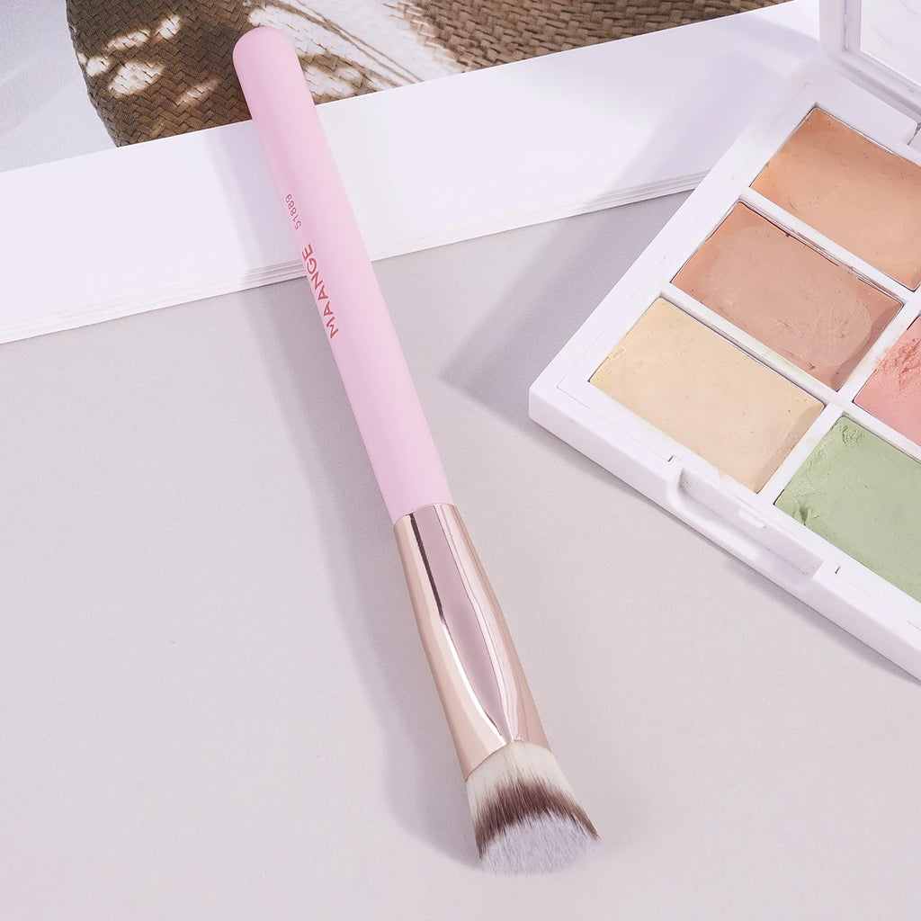 Precision Concealer Brush